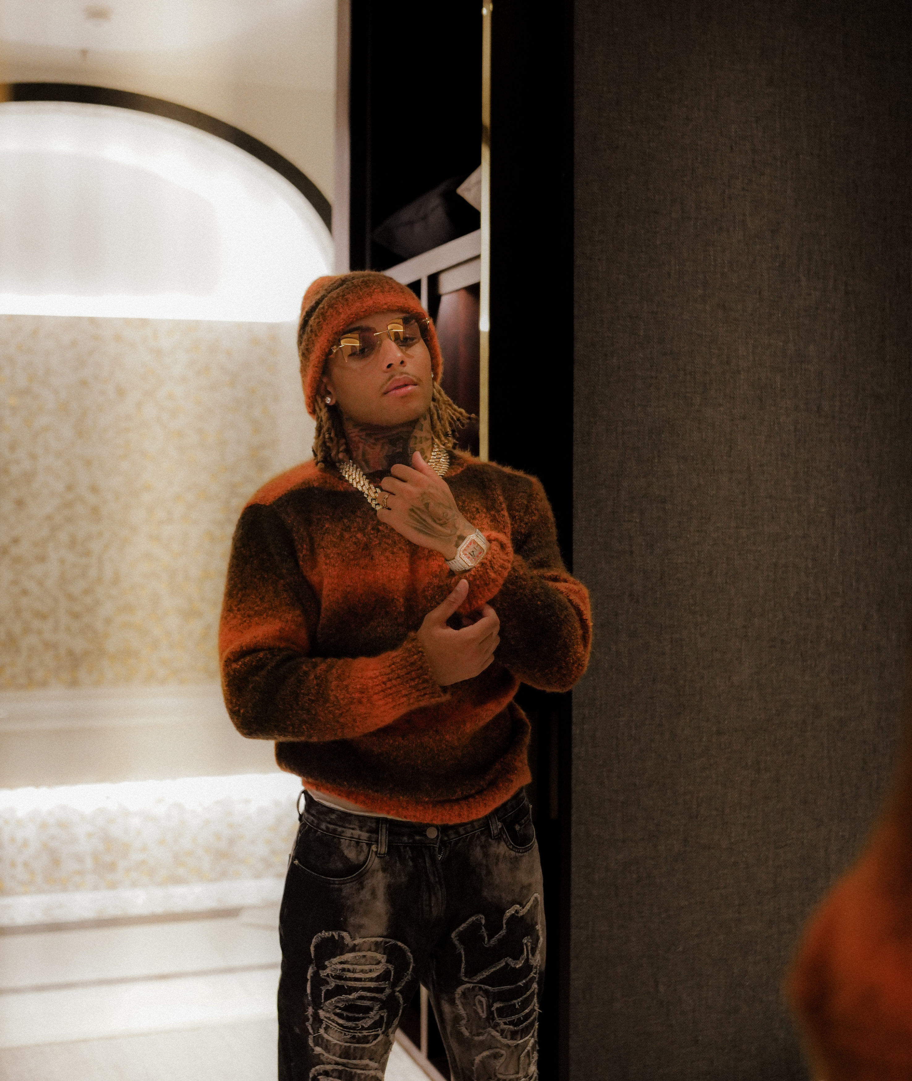 33F47927-6F83-48F9-B659-4CB5A62AC6A5